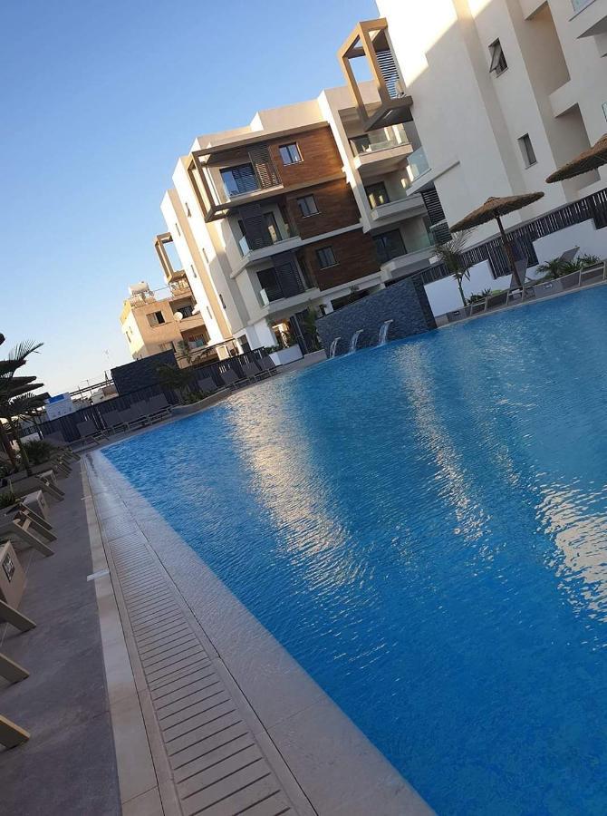 Cosmos Residence Paralimni Exterior foto